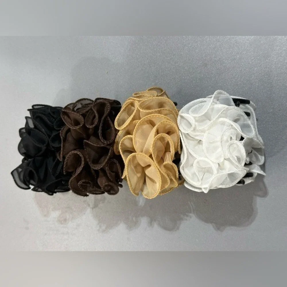 NEW‎ Hair Clip Accessories set of 4 claw clips